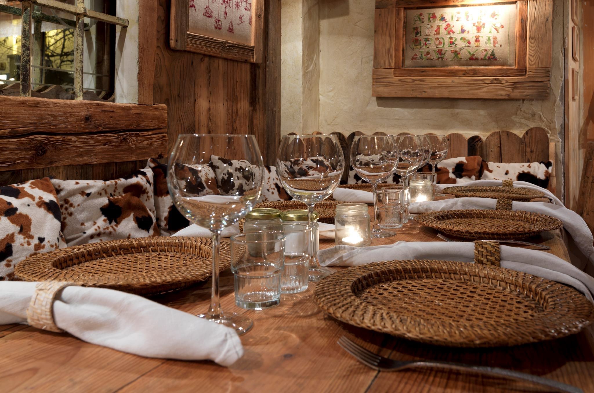 le-torrent-retaurant-megeve-deco-cosy